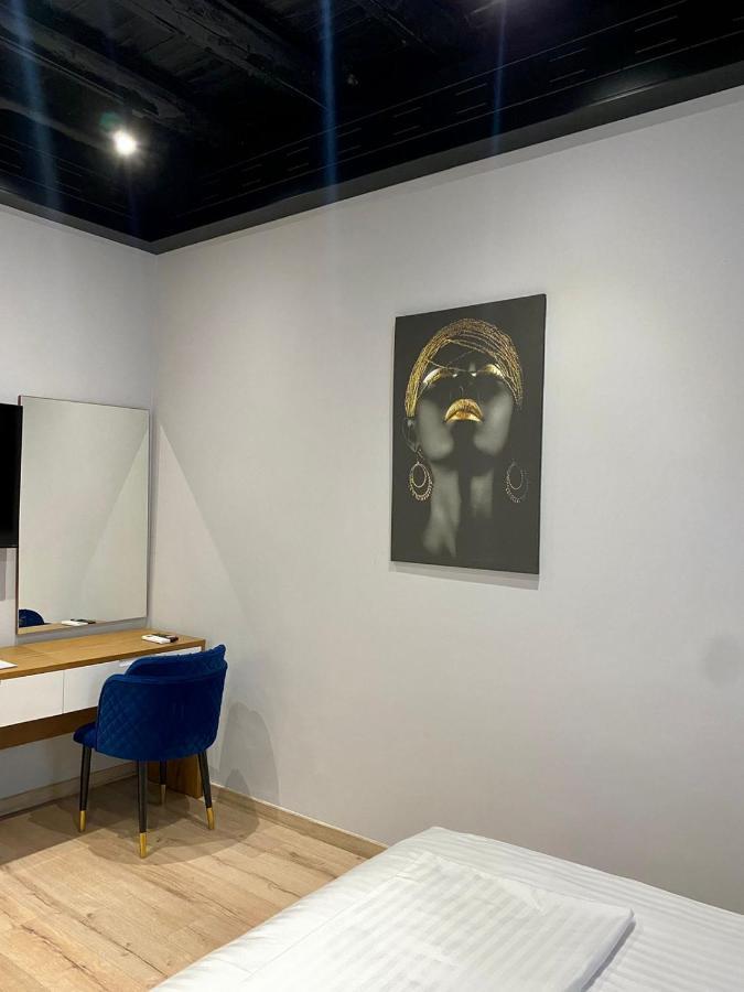 Primo Hotel Tirana Kültér fotó